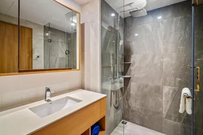 Laguna Beachside Residences Building 2 by Banyan Living – 写真 3